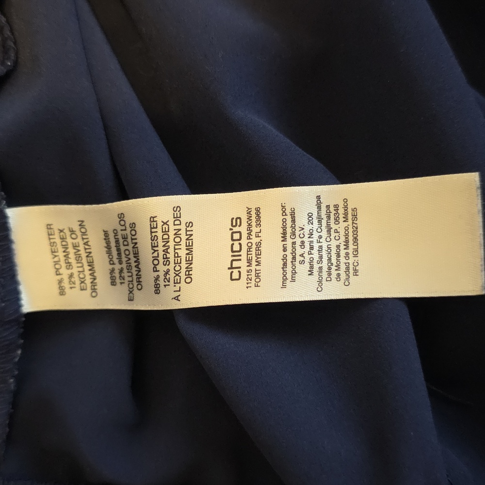 Chicos Weekends by Chicos Capri Pants Chicos Size 3 or 16(XL) - Picture 4 of 5